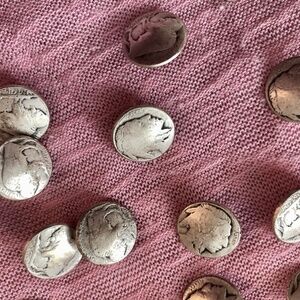Vintage Buffalo Nickel Buttons.. lot of 17!!
